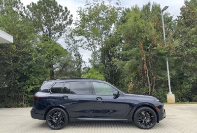 2027 BMW X7 xDrive40i