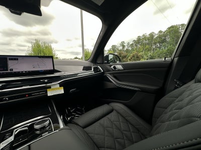2027 BMW X7 xDrive40i