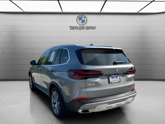 2025 BMW X5 xDrive40i