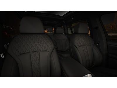 2026 BMW X7 M60i