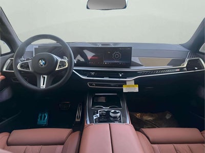 2026 BMW X7 M60i