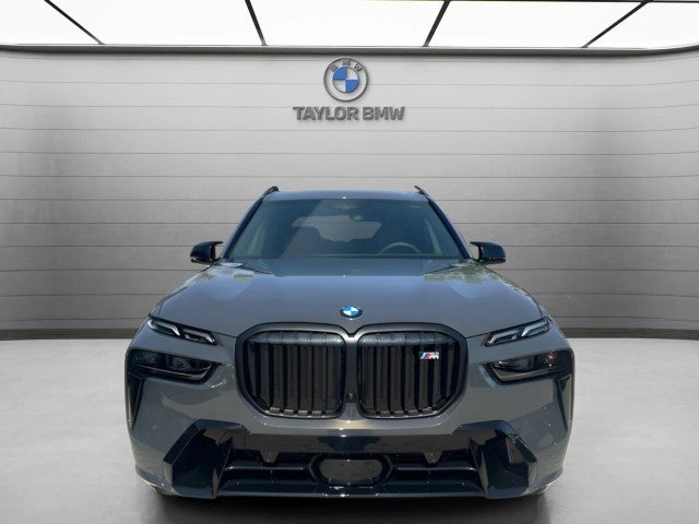 2026 BMW X7 M60i