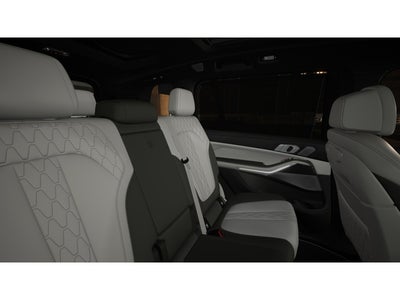 2026 BMW X7 M60i