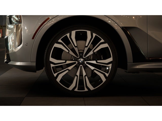 2026 BMW X7 M60i