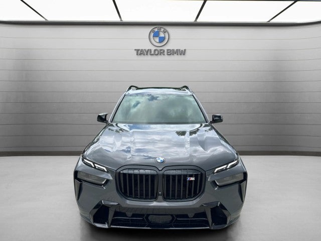 2027 BMW X7 M60i
