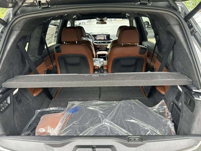 2027 BMW X7 M60i
