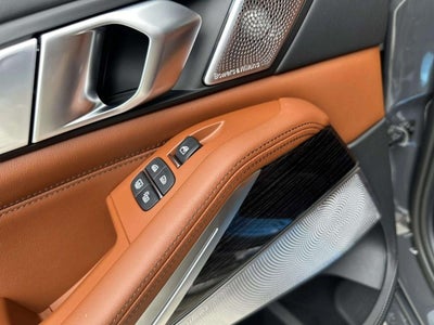 2027 BMW X7 M60i