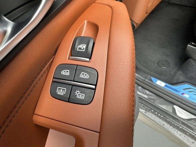 2027 BMW X7 M60i