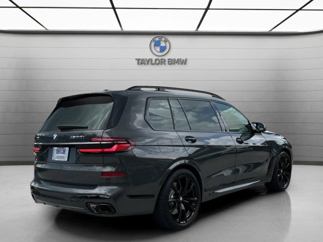 2027 BMW X7 M60i