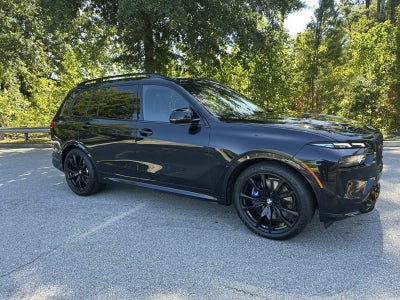 2024 BMW X7 M60i