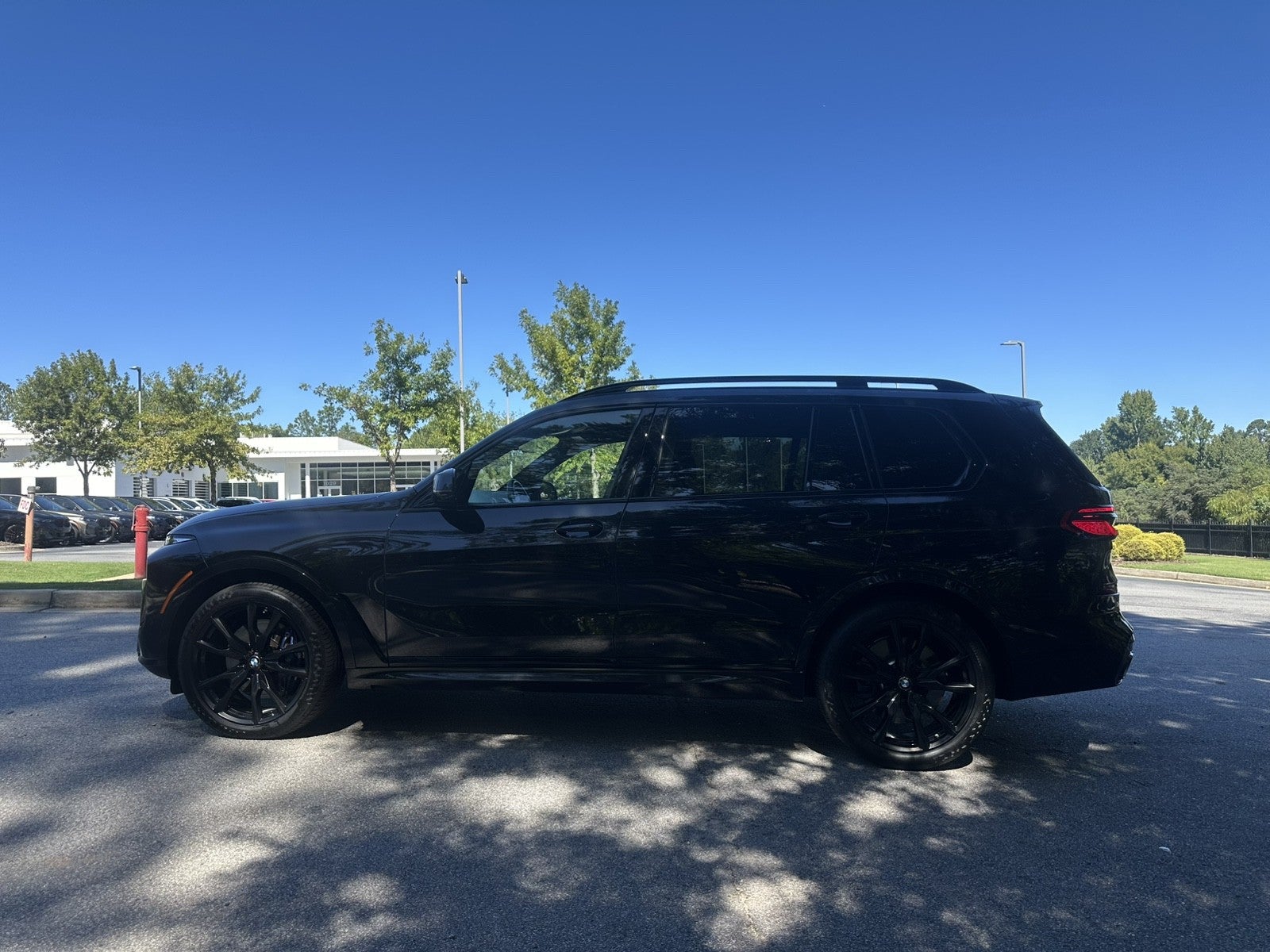 2024 BMW X7 M60i