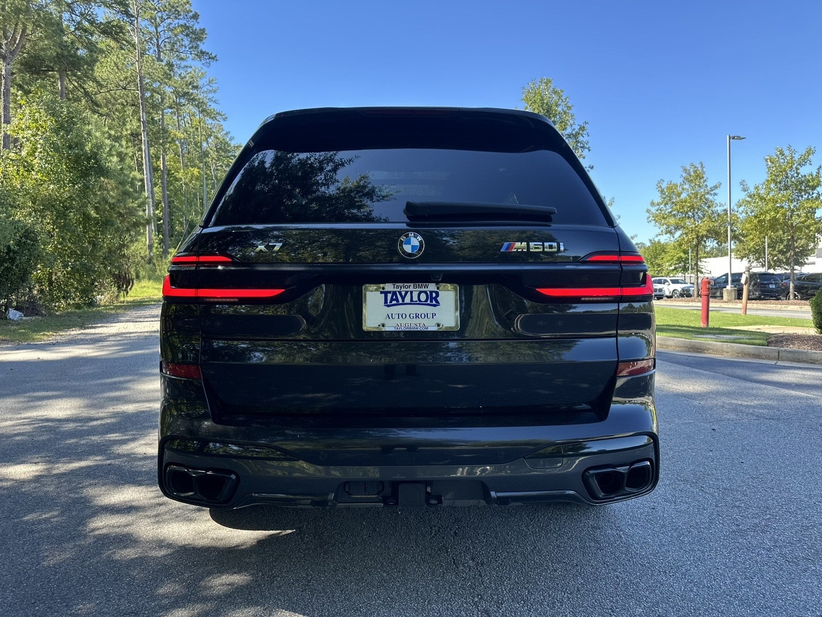 2024 BMW X7 M60i