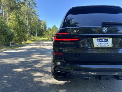 2024 BMW X7 M60i