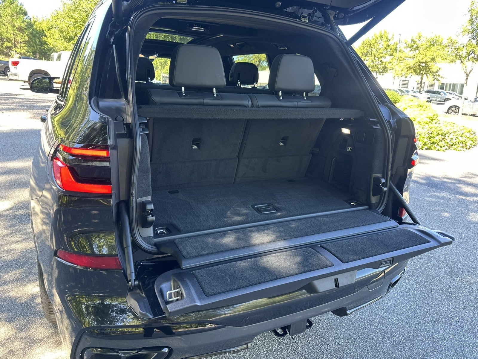 2024 BMW X7 M60i