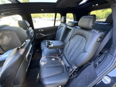 2024 BMW X7 M60i