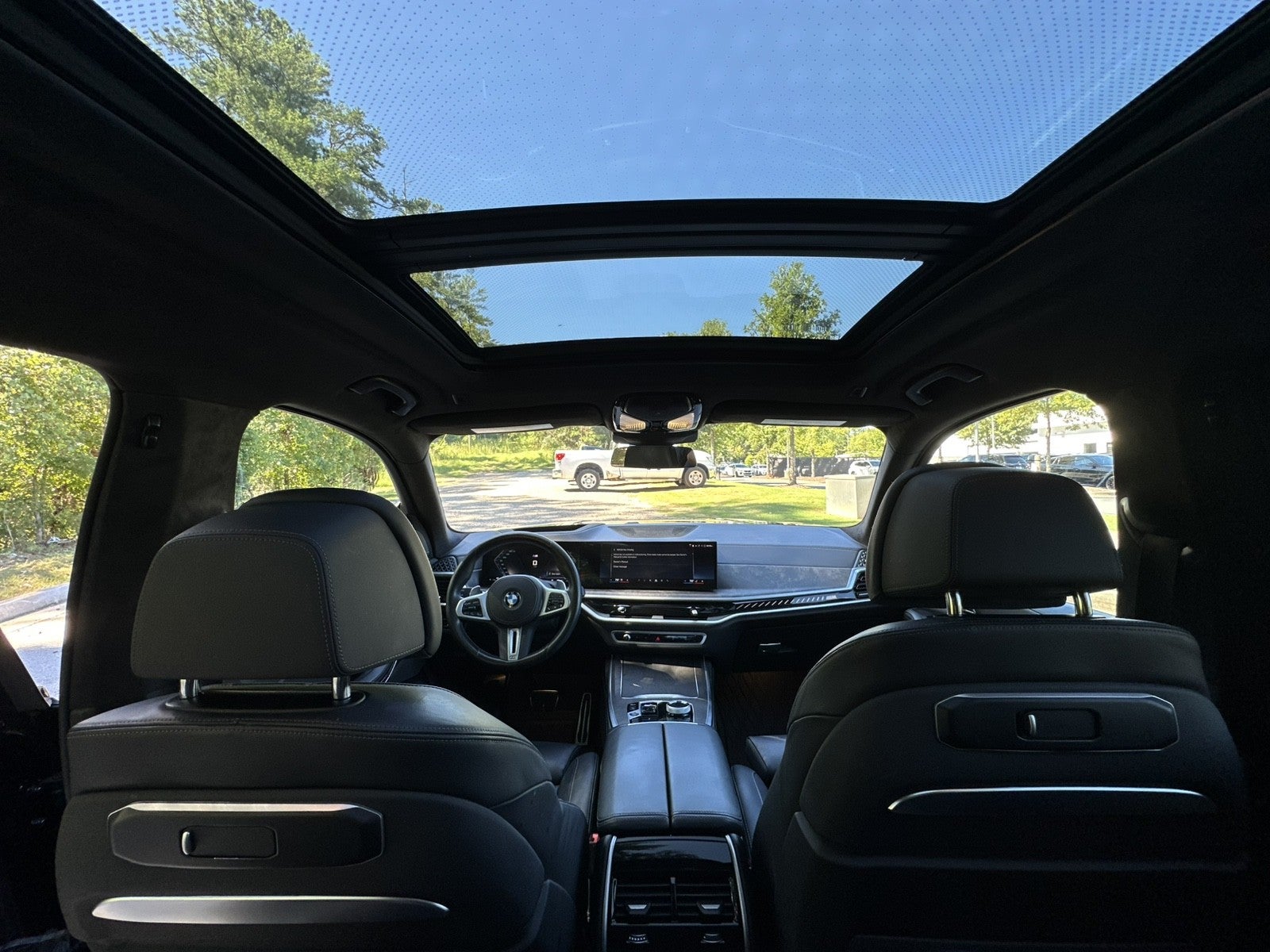 2024 BMW X7 M60i