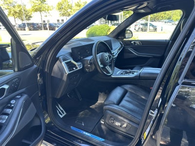 2024 BMW X7 M60i