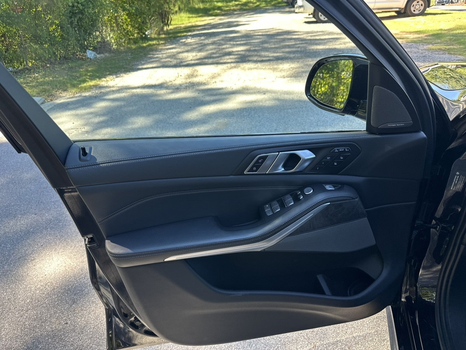 2024 BMW X7 M60i