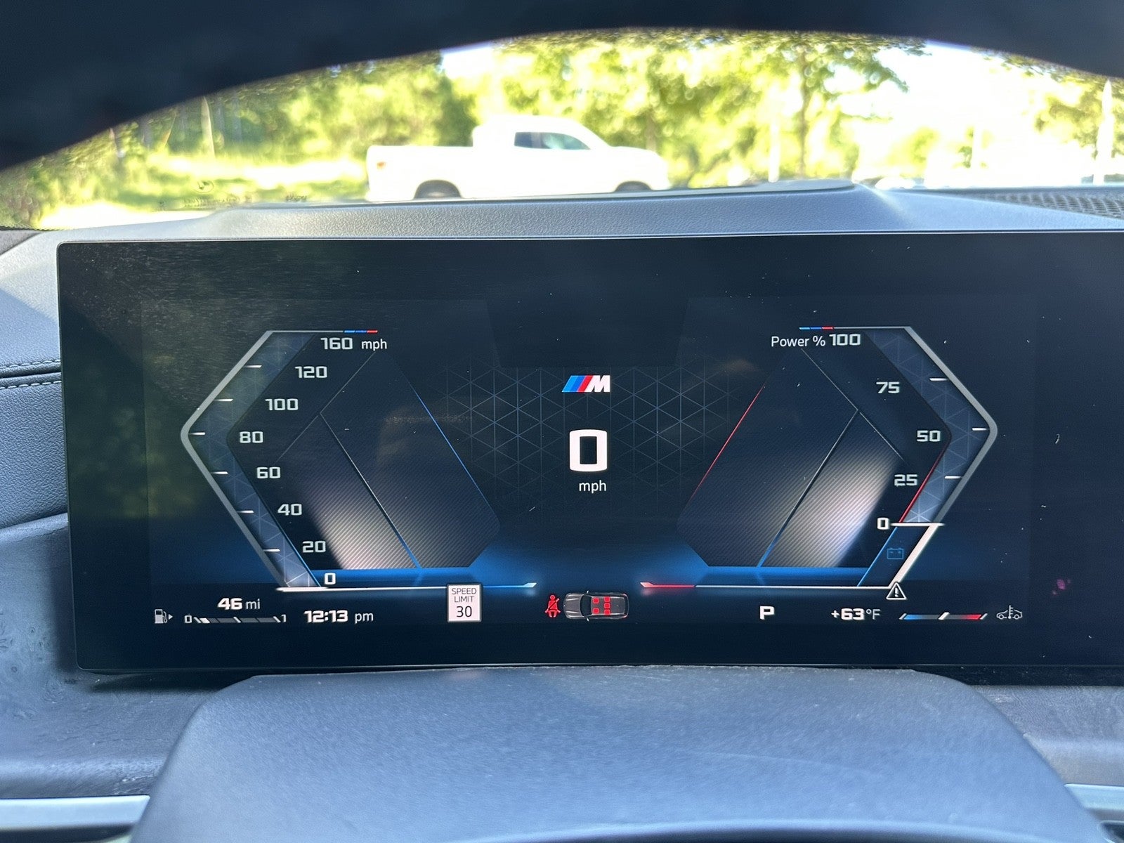 2024 BMW X7 M60i