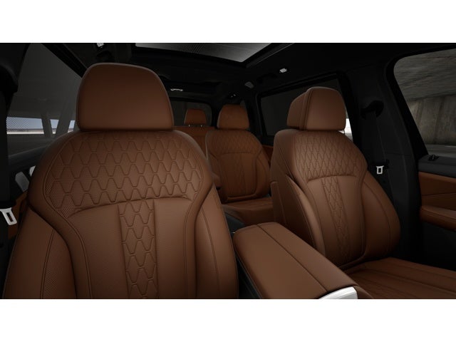 2027 BMW X7 M60i