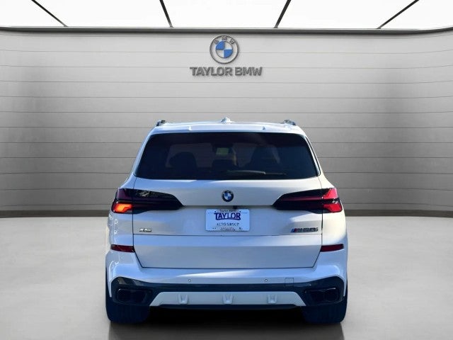 2024 BMW X5 M60i
