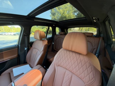 2026 BMW X5 M60i
