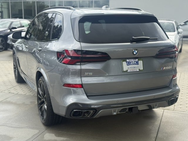2026 BMW X5 M60i