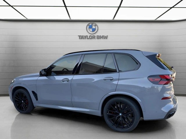 2024 BMW X5 M60i