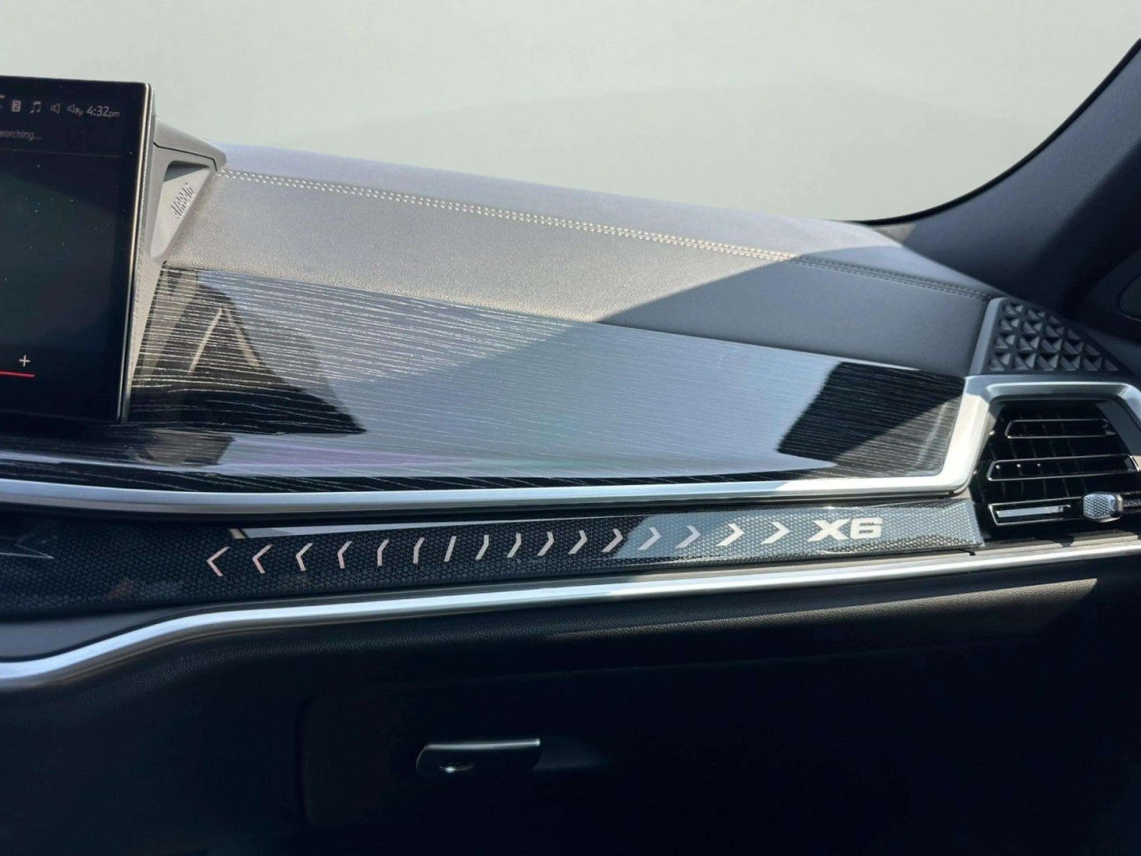 2024 BMW X6 xDrive40i