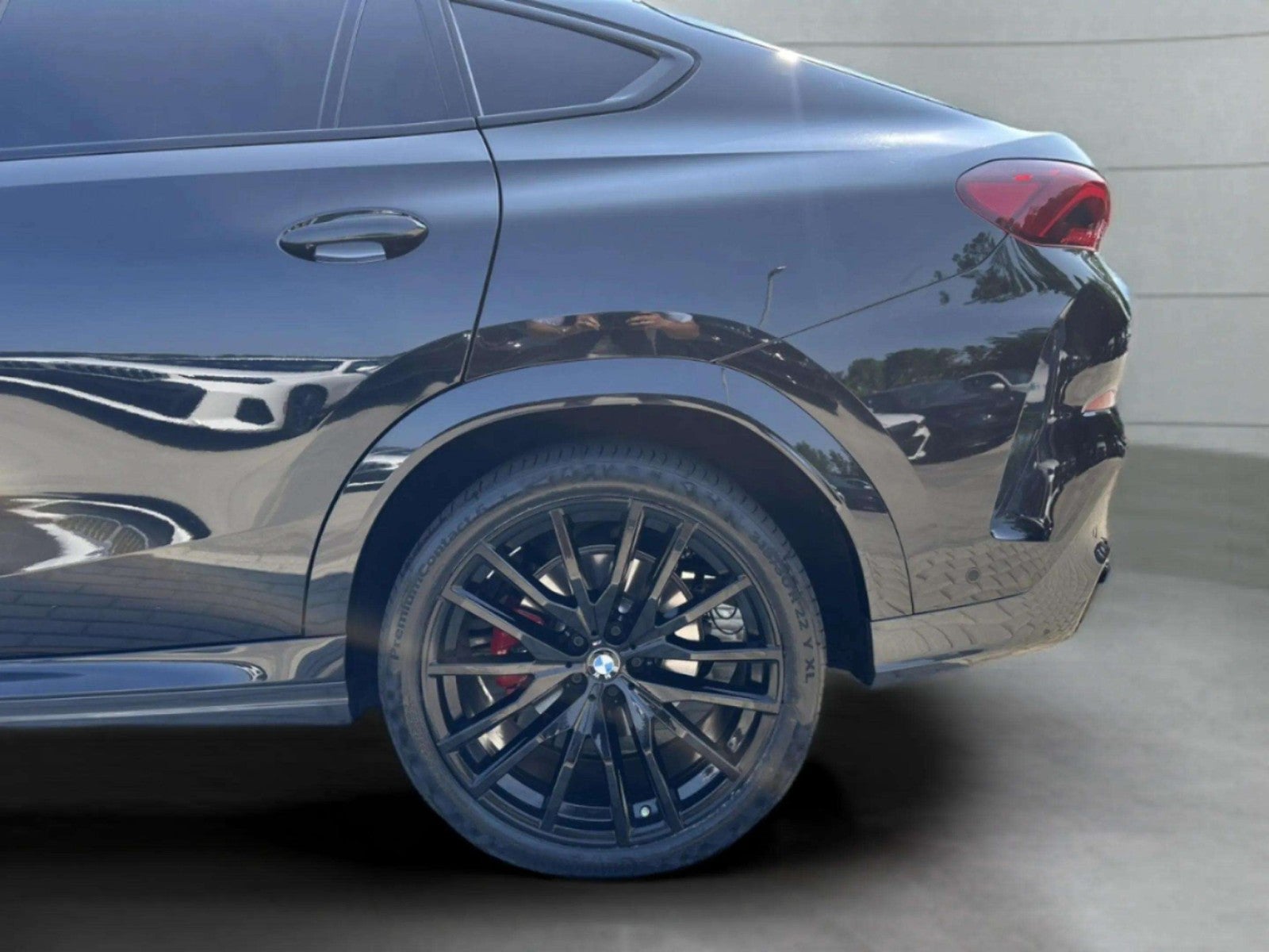 2024 BMW X6 xDrive40i