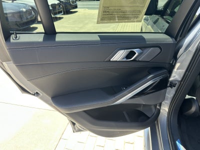2025 BMW X6 xDrive40i