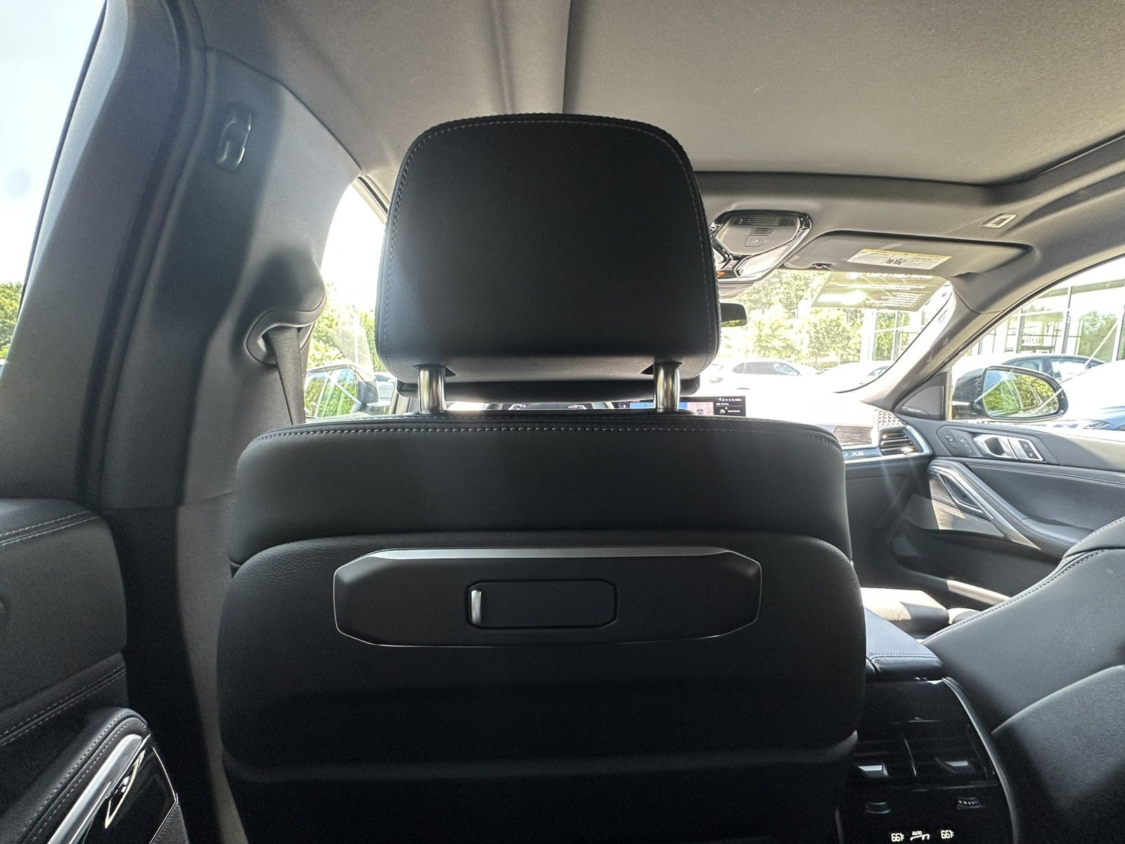2025 BMW X6 xDrive40i