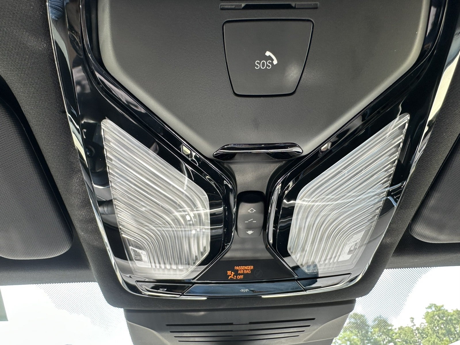 2025 BMW X6 xDrive40i