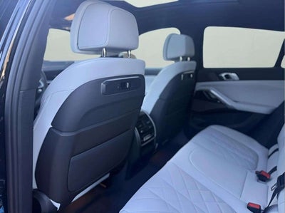 2026 BMW X6 xDrive40i