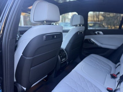 2026 BMW X6 xDrive40i