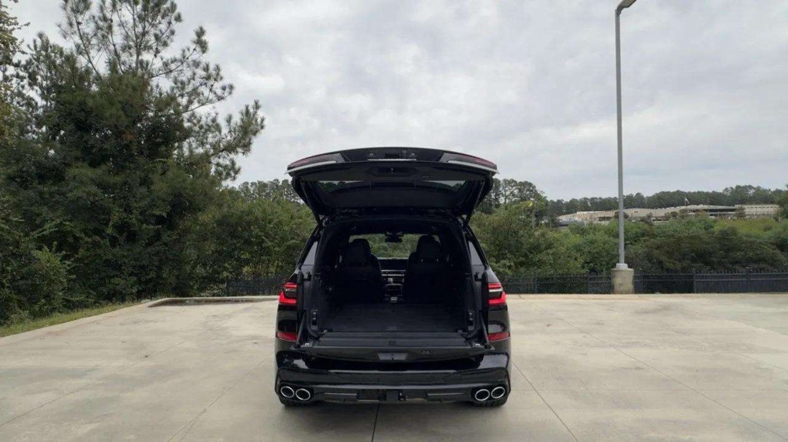 2026 BMW X7 ALPINA XB7