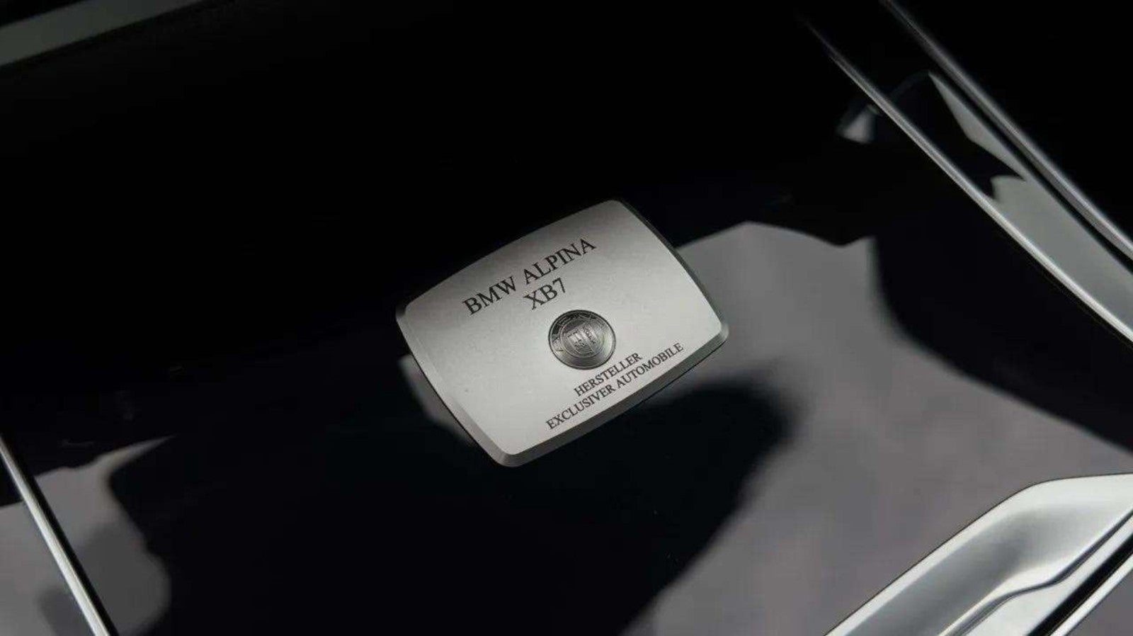 2026 BMW X7 ALPINA XB7