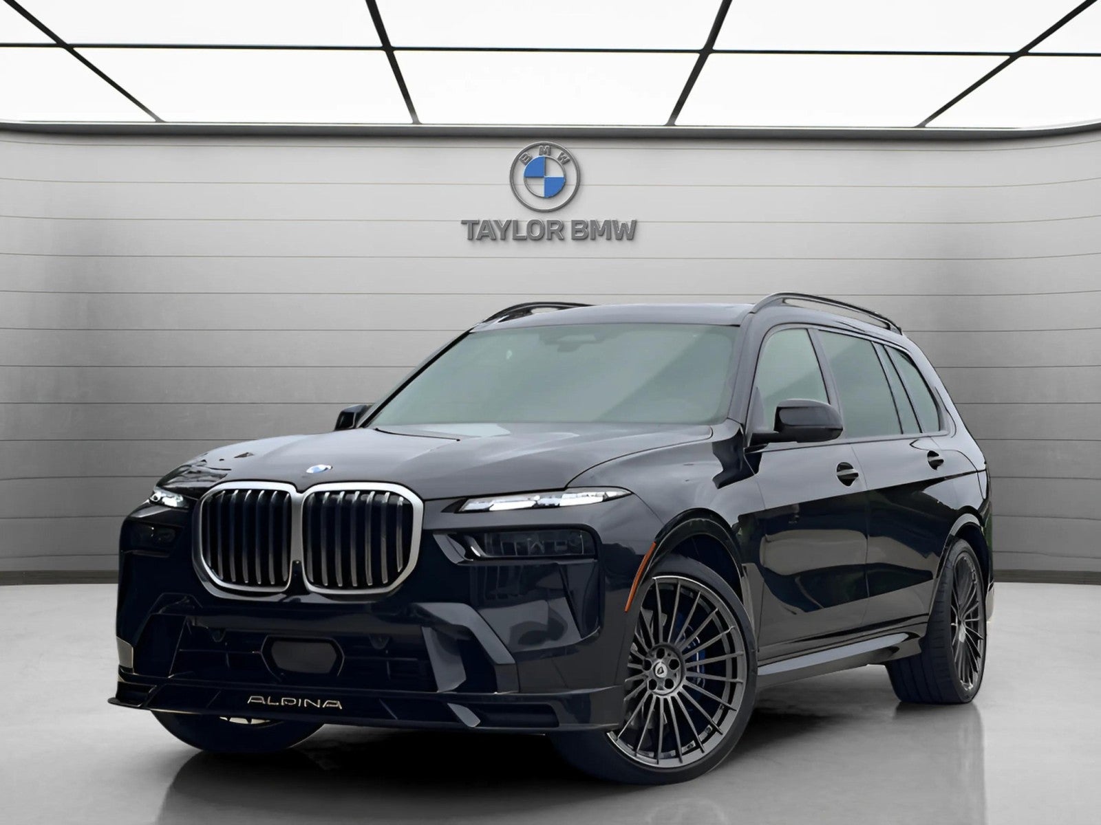 2026 BMW X7 ALPINA XB7