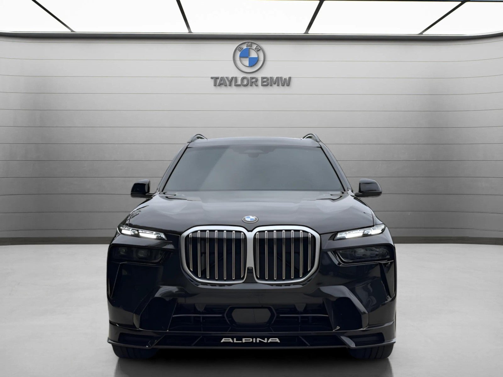 2026 BMW X7 ALPINA XB7