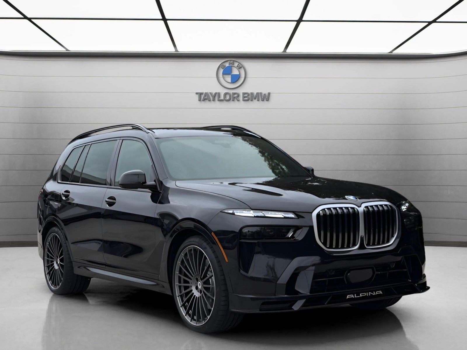 2026 BMW X7 ALPINA XB7