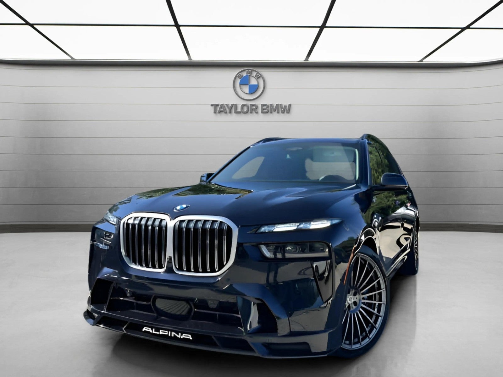 2025 BMW X7 ALPINA XB7
