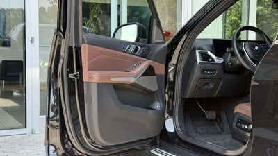 2024 BMW X5 xDrive50e