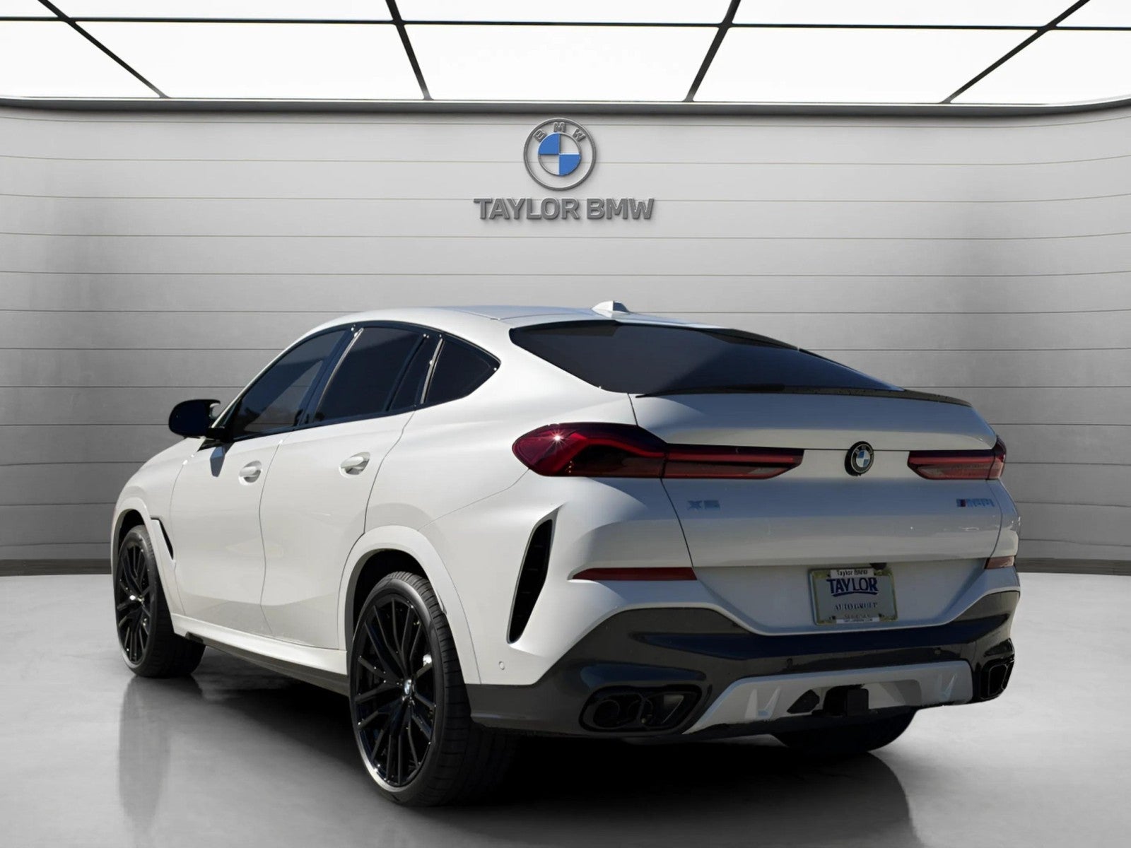 2027 BMW X6 M60i