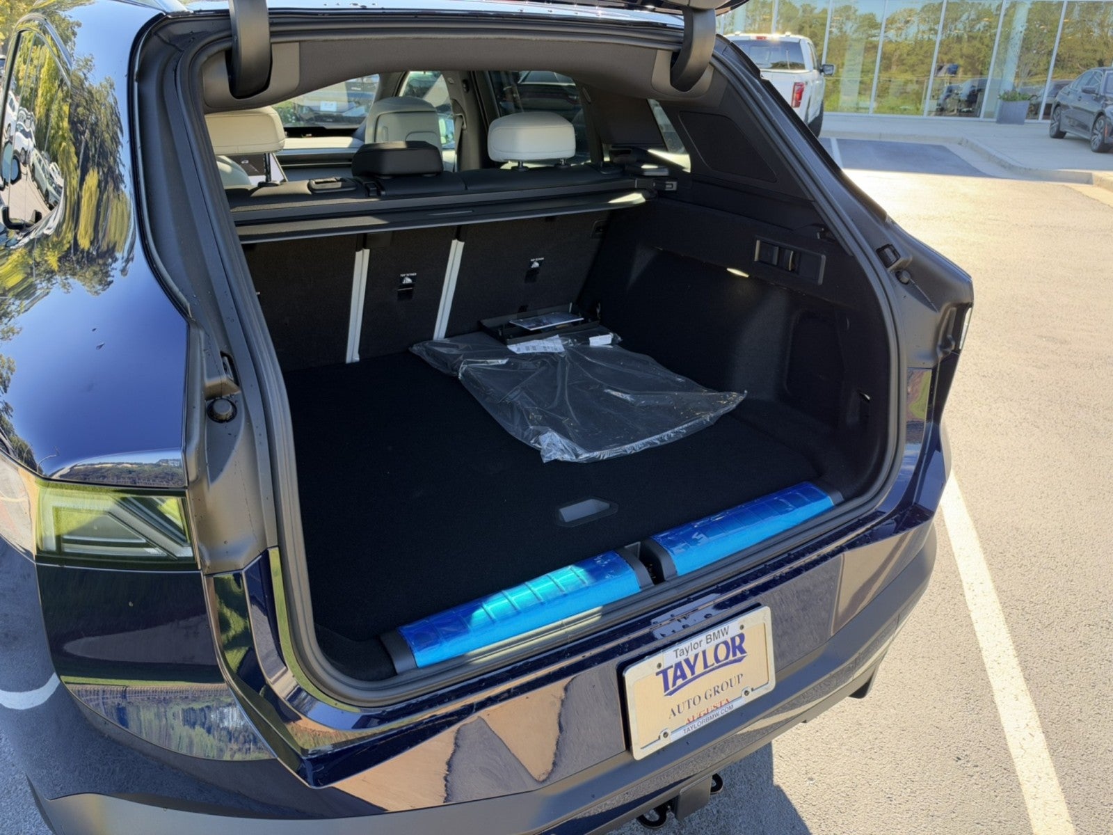 2027 BMW X5 40 xDrive