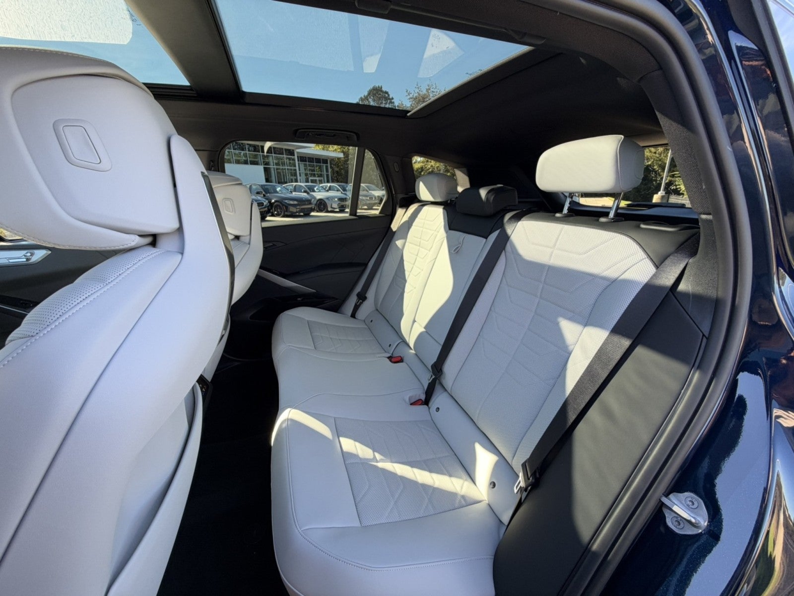 2027 BMW X5 40 xDrive