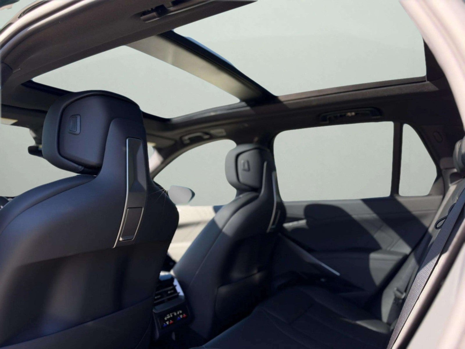 2027 BMW X5 40 xDrive