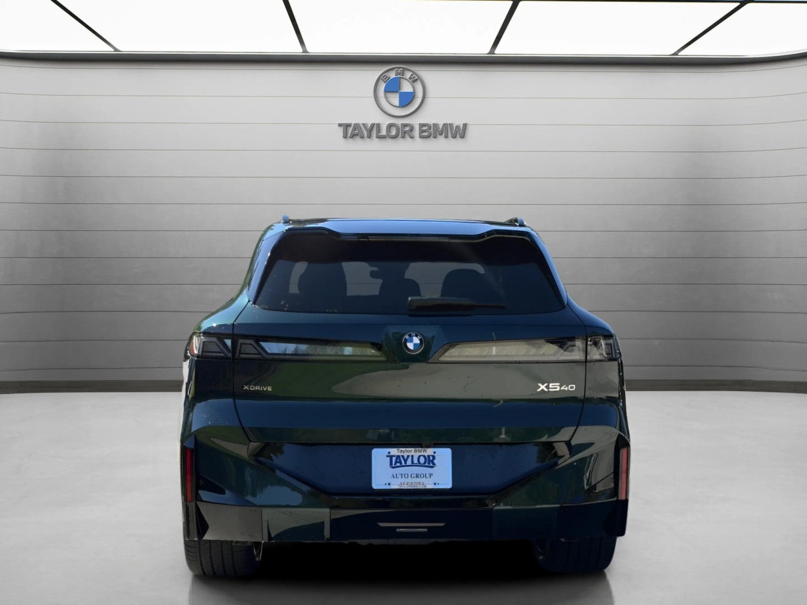 2027 BMW X5 40 xDrive