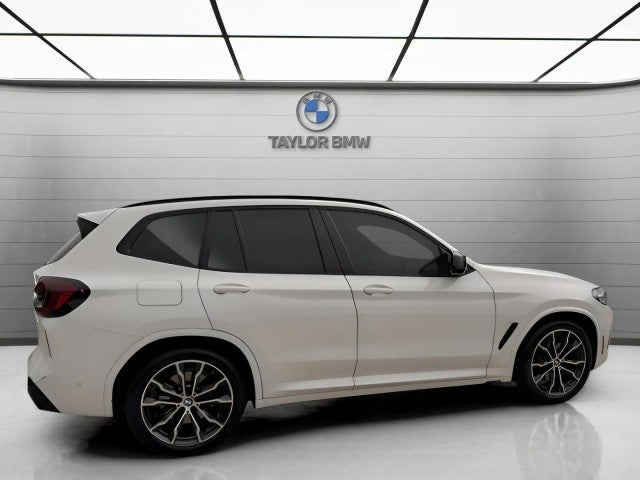 2023 BMW X3 M40i