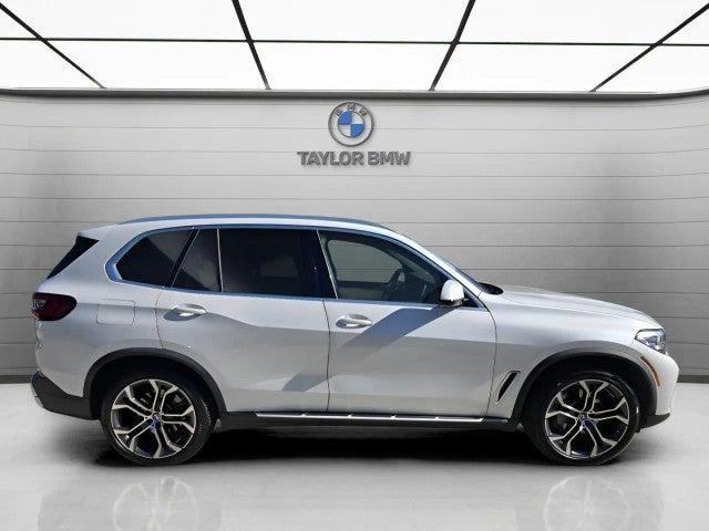 2022 BMW X5 sDrive40i