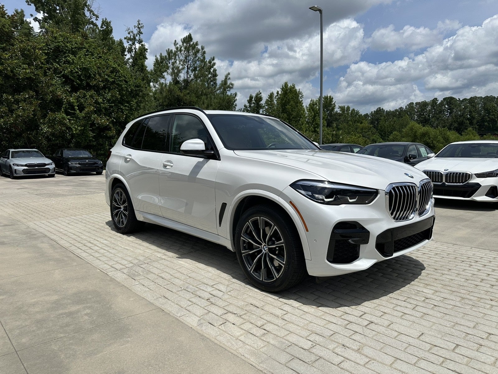 2023 BMW X5 xDrive40i